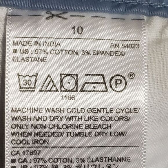 Banana Republic Factory | Light Blue Raw Hem Shorts | Size 10 - Picture 3 of 4